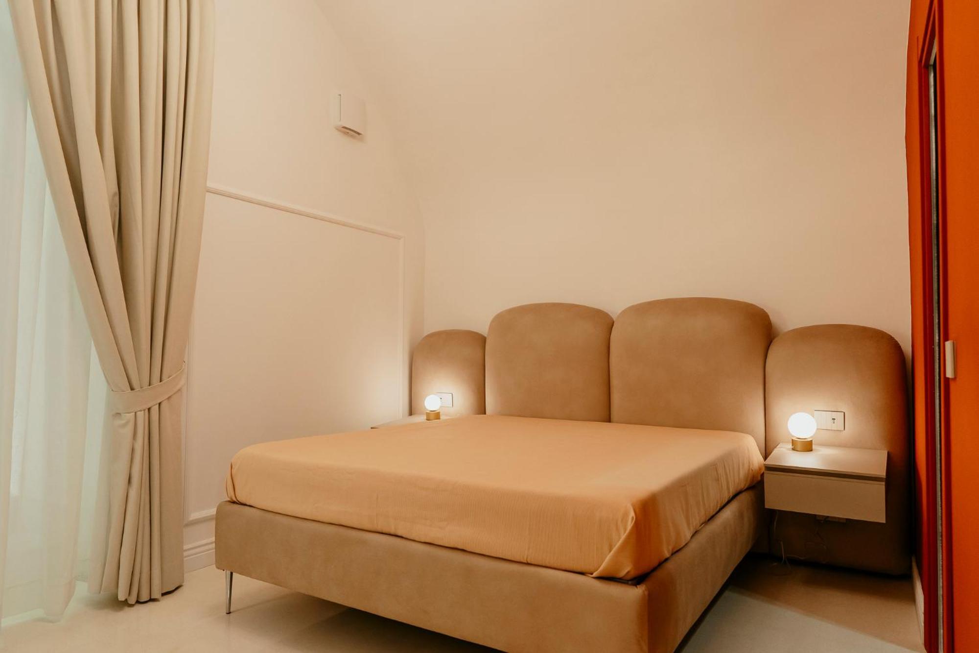 Luxury Apartment-Quartieri Spagn By Alux38 Neapol Zewnętrze zdjęcie